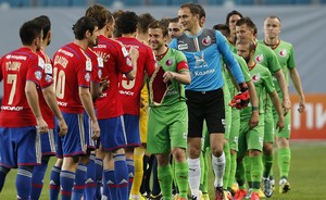 Дебютное сражение с ЦСКА, гол Бухарова в Суперкубке и последний проигрыш в Москве