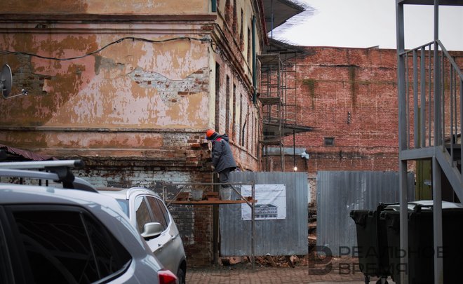 Старинные интерьеры и навесы под торговлю: в Казани реставрируют дом братьев Юнусовых