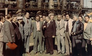 Фотомарафон «100-летие ТАССР»: подписан акт о приемке производства этилена в Нижнекамске, 1976 год