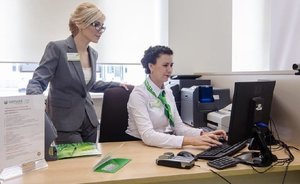 Историческая оптимизация: сотрудников Сбера заменят роботами и сельпо