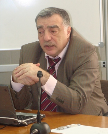 «Дело не в том, что губернаторы ездят на «Шевроле», или на чем они ездят...»