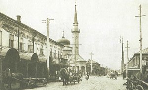 «Мы посетили в Казани базар, где заправляют татары, и купили множество диковинок»