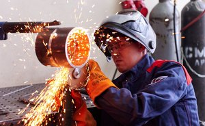 Специалисты ТАИФ-НК приняли участие в республиканском конкурсе профмастерства (видео)