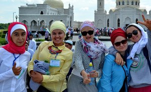 Всемирный форум татарской молодежи ищет агентов и помогает создавать пары