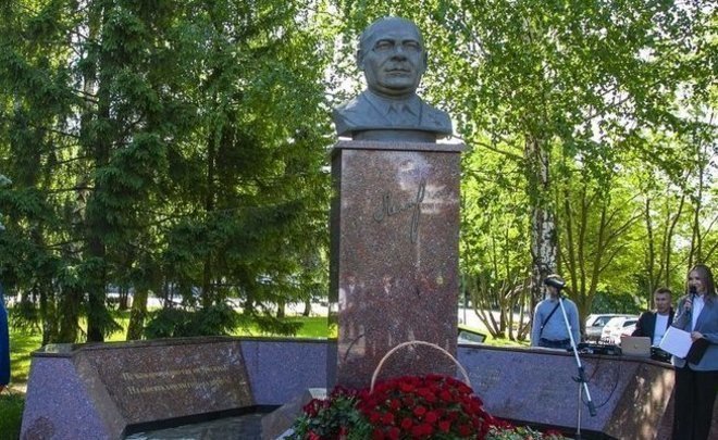 День в истории: памятник Лемаеву, начало блокады Ленинграда и год с кончины Елизаветы II