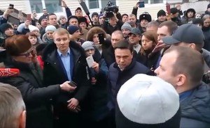 Видео недели: Грудинин безусый, волоколамский позор Воробьева и раскаяние Водопьяновой
