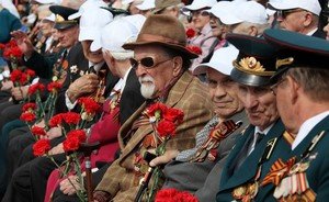 День Победы в Казани: «Бессмертный полк», легендарный Т-34 на параде и тысяча ветеранов