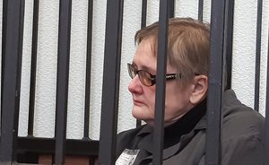 «Очень насыщенная жизнь — день за два идет»: кем работает в СИЗО банкир Даутова