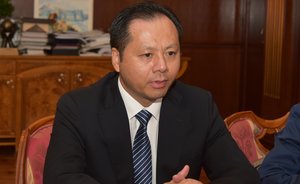 У Инцинь: «США вели политику подавления Китая, а экономика КНР развивалась вопреки»