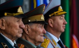 «Идем через площадь Свободы, выступает Левитан. Началась война»: история связиста Бориса Кузнецова