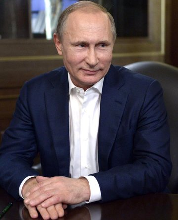 Владимир Путин: «Мы считаем, что постепенно будем выходить все‑таки на стабилизацию и на подъем экономики»