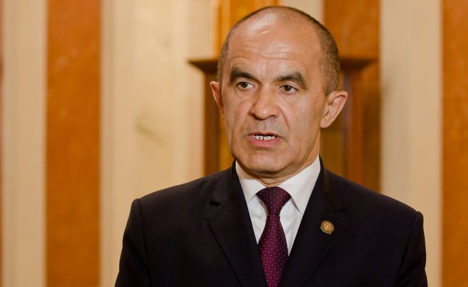 «Не обязательный» Энгель Фаттахов: министр образования Татарстана пал вместе с татарским языком