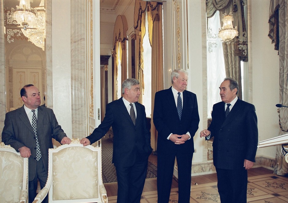 Во время визита Бориса Ельцина, покинувшего пост президента России