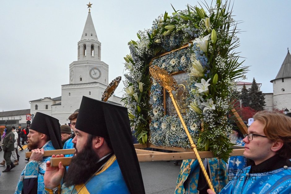 крестный ход, посвященный Казанской иконе Божией Матери