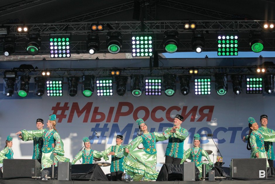Участники праздничного концерта в честь Дня России