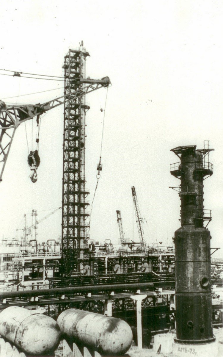 Строительство третьей очереди завода этилена, 1973 год.