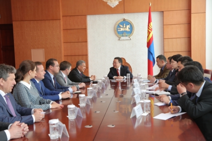 Встреча с президентом Монголии Цахиагийном Элбэгдоржом