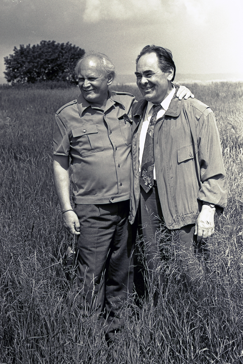 Минтимер Шаймиев с президентом Венгрии, писателем Арпадом Гёнцем, 1993 год