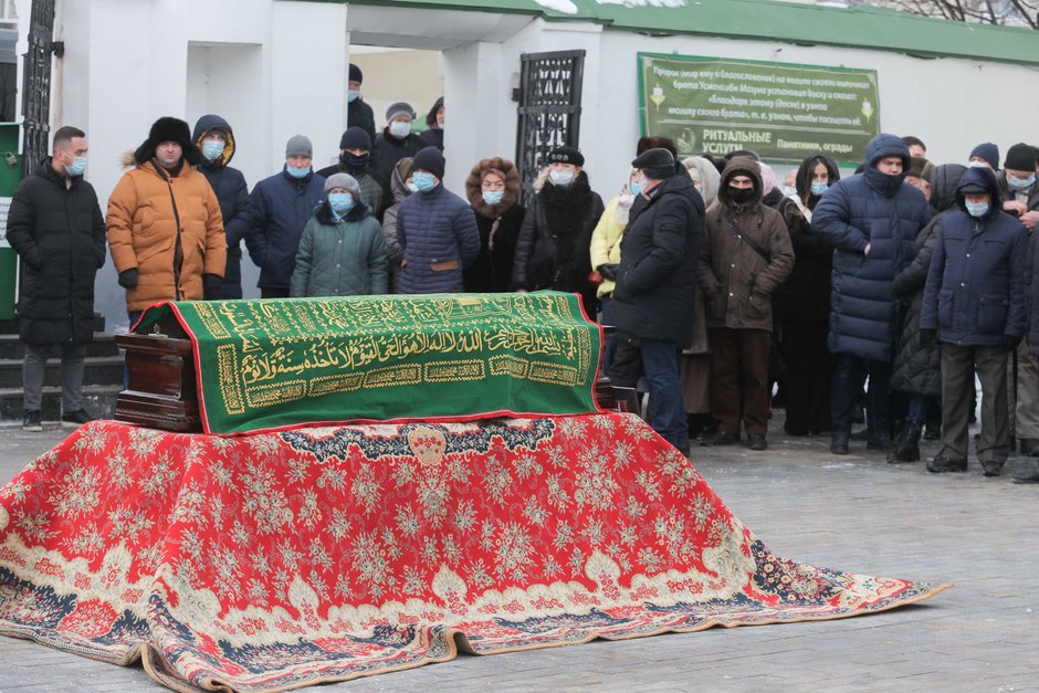 Ибрагимов похоронен. Залютдинов Ренат Гильмутдинович.
