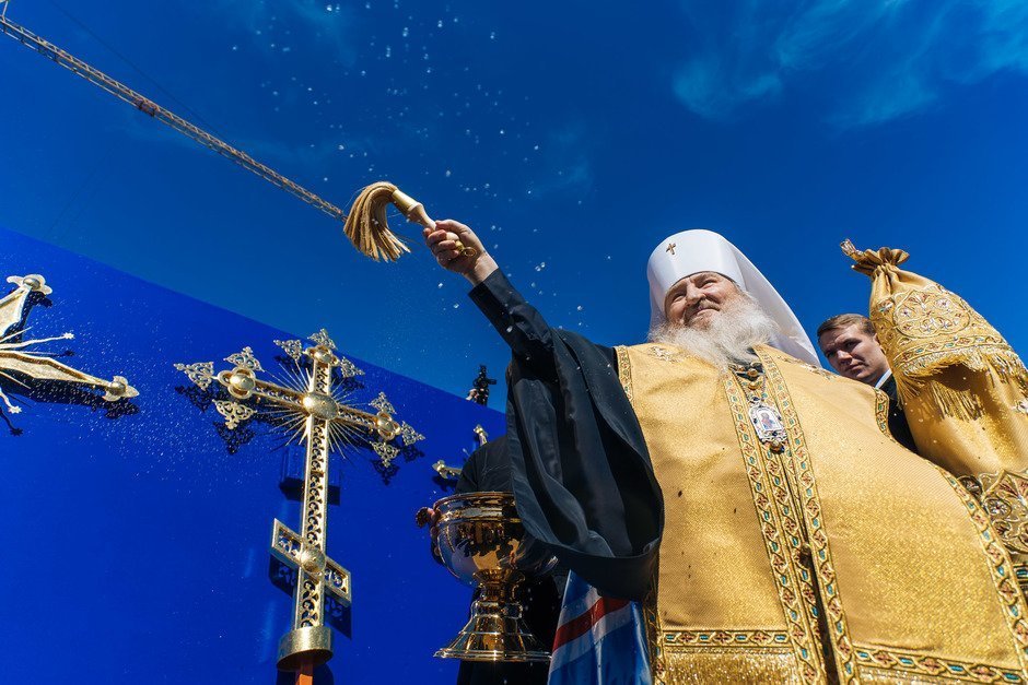 Освящение крестов для куполов собора Казанской иконы Божией Матери, 18 июня