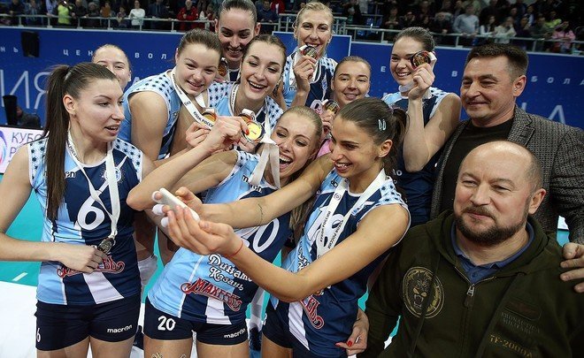 К 2018 году рекламная поддержка волейбольной команды «Динамо-Казань» составила 1 млрд рублей