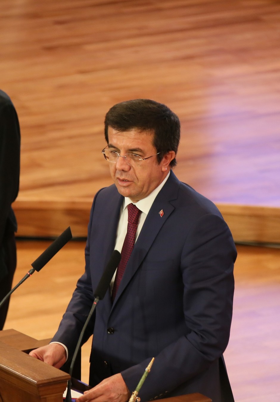 18 сентября 2015 года. Министр экономики Турецкой Республики Нихат Зейбекчи на инаугурации президента РТ