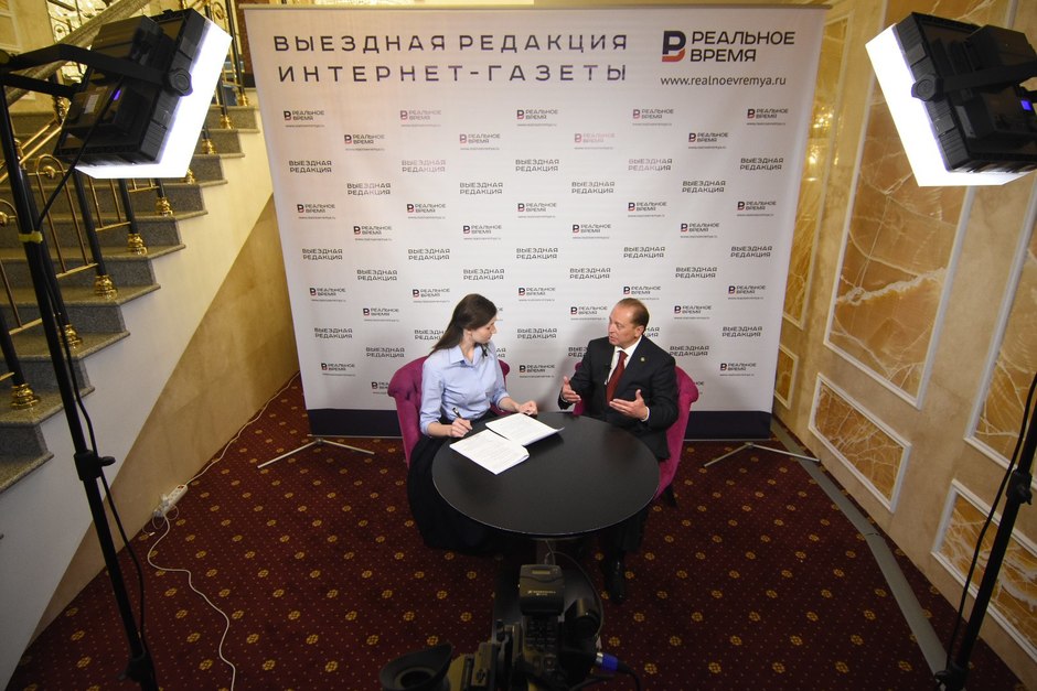 Мэр Нижнекамска Айдар Метшин