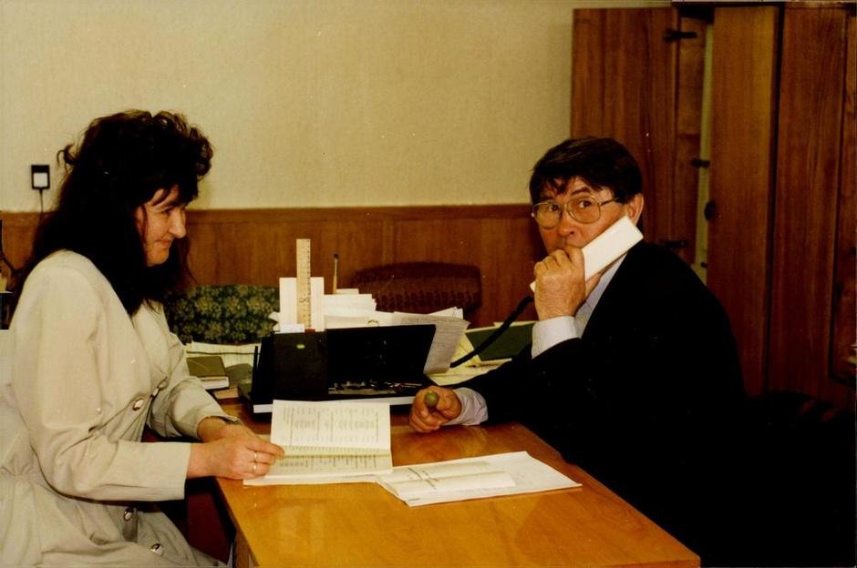 Председатель суда  Уразманов Р.Х. справа, судья Р.К. Багавова слева