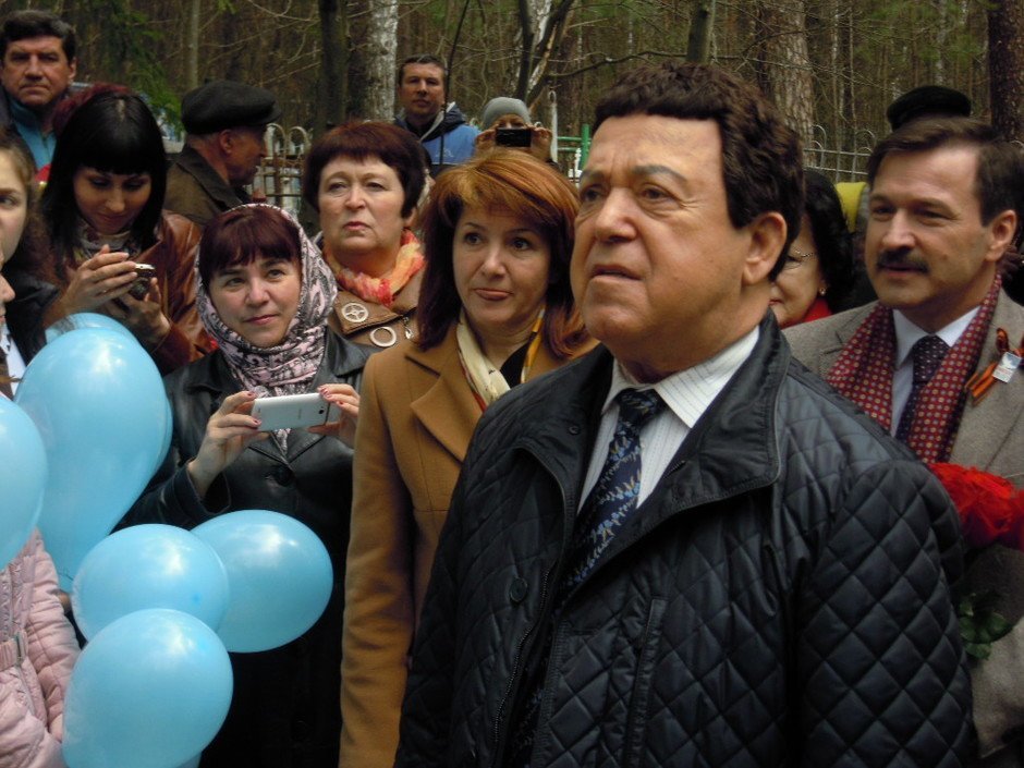 Иосиф Кобзон в поселке Тарловка Елабужского района, 25 апреля 2015 г.