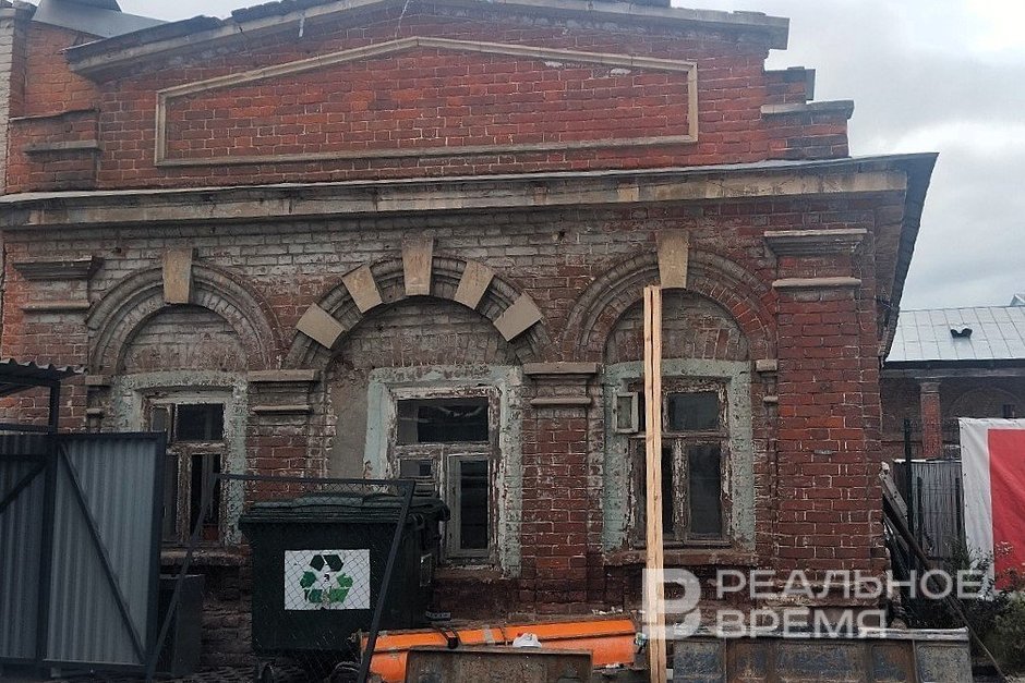 Казанский ТЮЗ отремонтирован: очередь за внутренним двором?