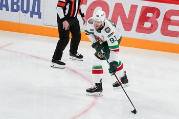 Коршков и Кошелев отправились с «Ак Барсом» на седьмой матч с «Автомобилистом»