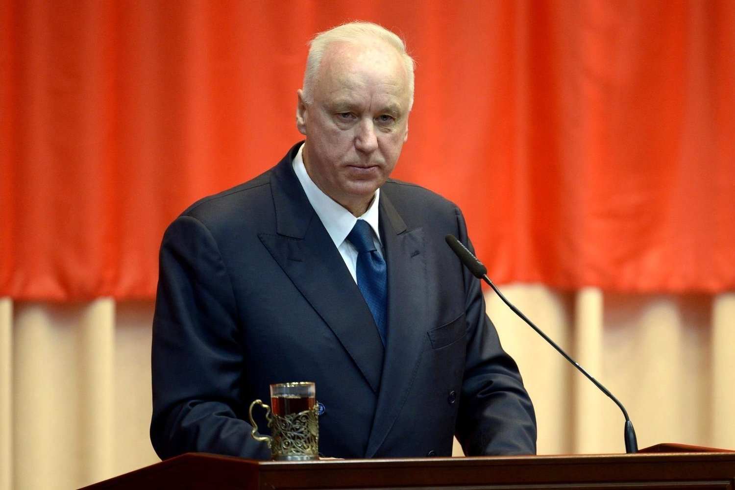 Бастрыкин затребовал доклад по делу о пьяном водителе, сбившем подростков в Казани