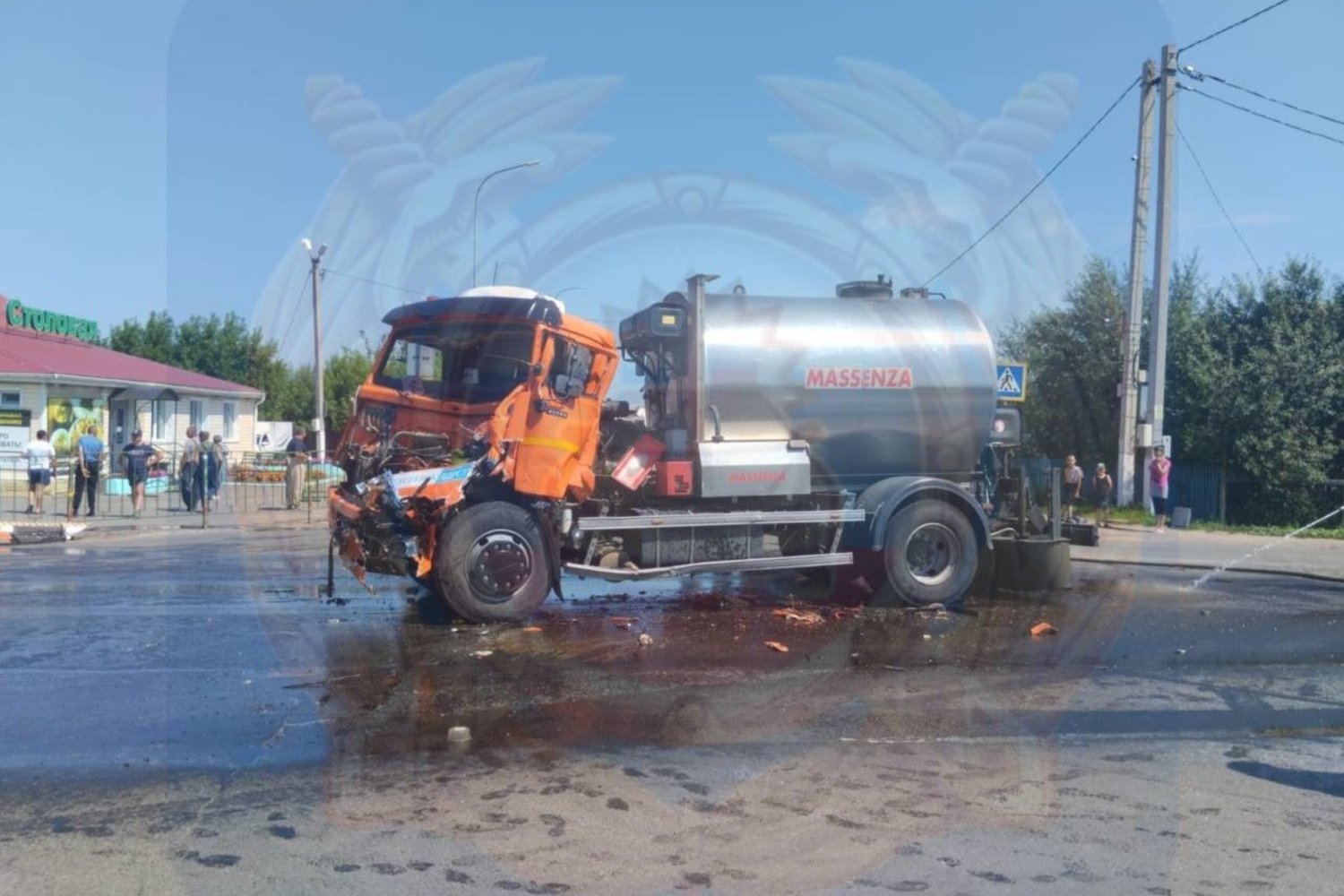 В Алькеевском районе водитель КАМАЗа погиб, выехав на красный свет