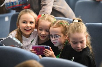 В России рассмотрят введение ограничений соцсетей для детей