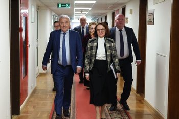 «Ускорение нужно искать не в мягкой кредитной политике»: ЦБ ответил за торможение экономики