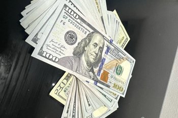 Минфин возобновит операции на валютном рынке после 1 июля 2026 года