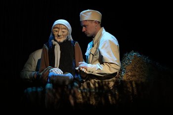 «Земля, дай нам счастья»: в Казани поставили «Материнское поле» Чингиза Айтматова