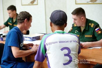 Лицам без российского гражданства разрешили служить в Вооруженных силах по контракту