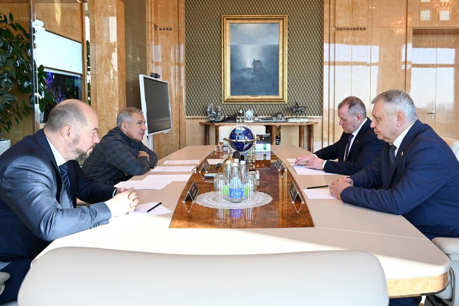 Минниханов обсудил укрепление сотрудничества между Татарстаном и ФСИН