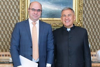 Минниханов обсудил с зампредседателя ЦБ Заботкиным сотрудничество в банковской сфере