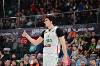 УНИКС сыграет с «Уралмашем» в своем последнем выездном туре Winline Basket Cup