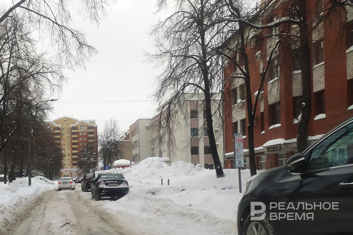 Сегодня ночью в Казани начнётся масштабная уборка снега с парковок