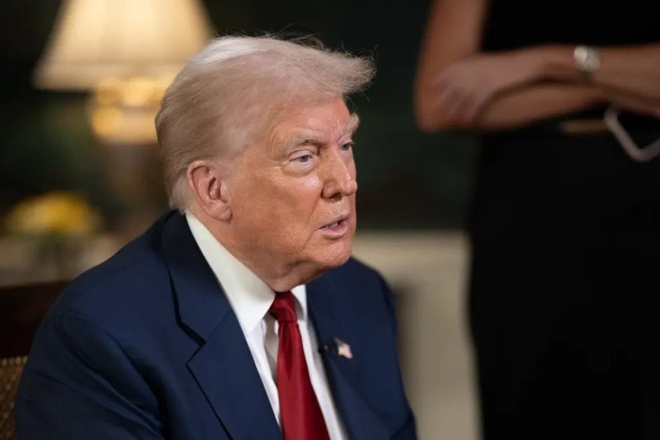 Зеленский призвал Трампа занять четкую позицию по санкциям против России