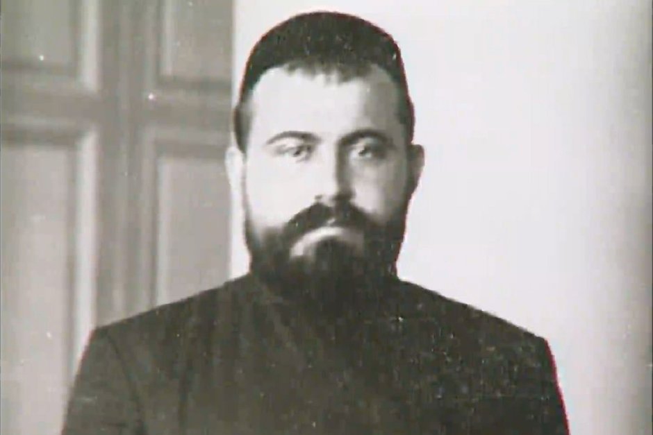 Хади Атласи — «…в своем роде Петр Великий нашей нации…»