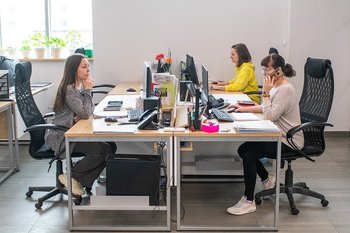 В России руководители компаний стали меньше обращать внимание на курение соискателей