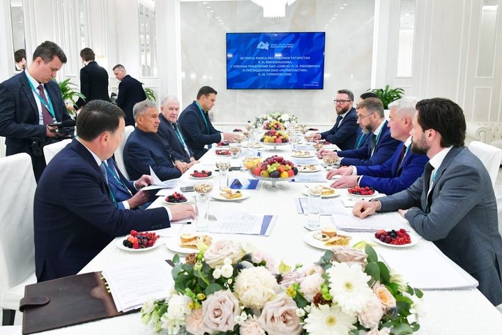 Рустаму Минниханову представили первые результаты пилотного проекта «Теплая страна»