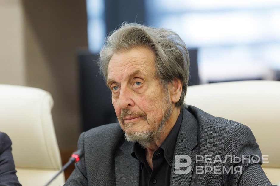 Эррол Маск: «Будущее принадлежит вещам, о которых мы еще совсем мало знаем»