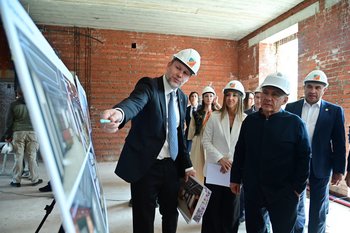 Минниханов осмотрел объекты в историческом центре Казани