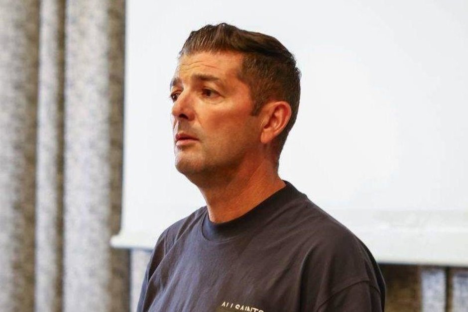 Игрокам «Рубина» официально представили нового главного тренера Франка Артигу