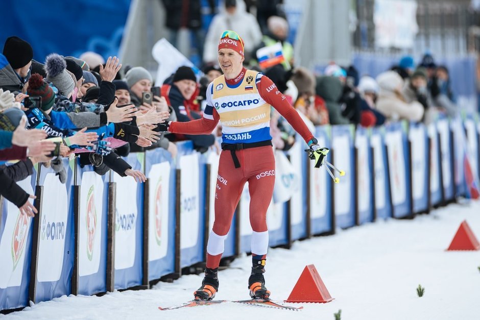 Большунов победил в «разделке» на этапе Кубка России в Казани, Ардашев — вне тройки